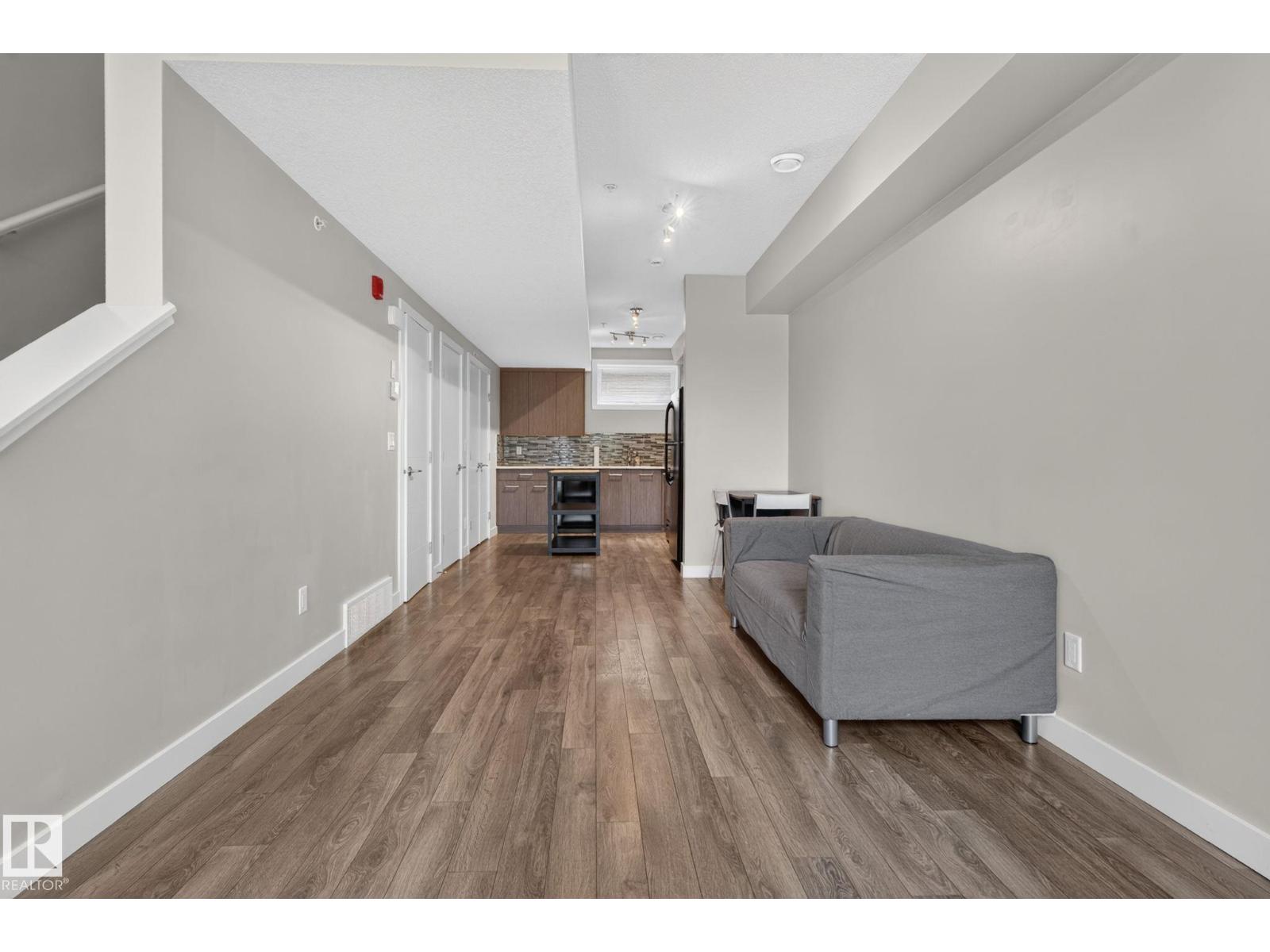 #90 2560 Pegasus Bv Nw Property Photo 30