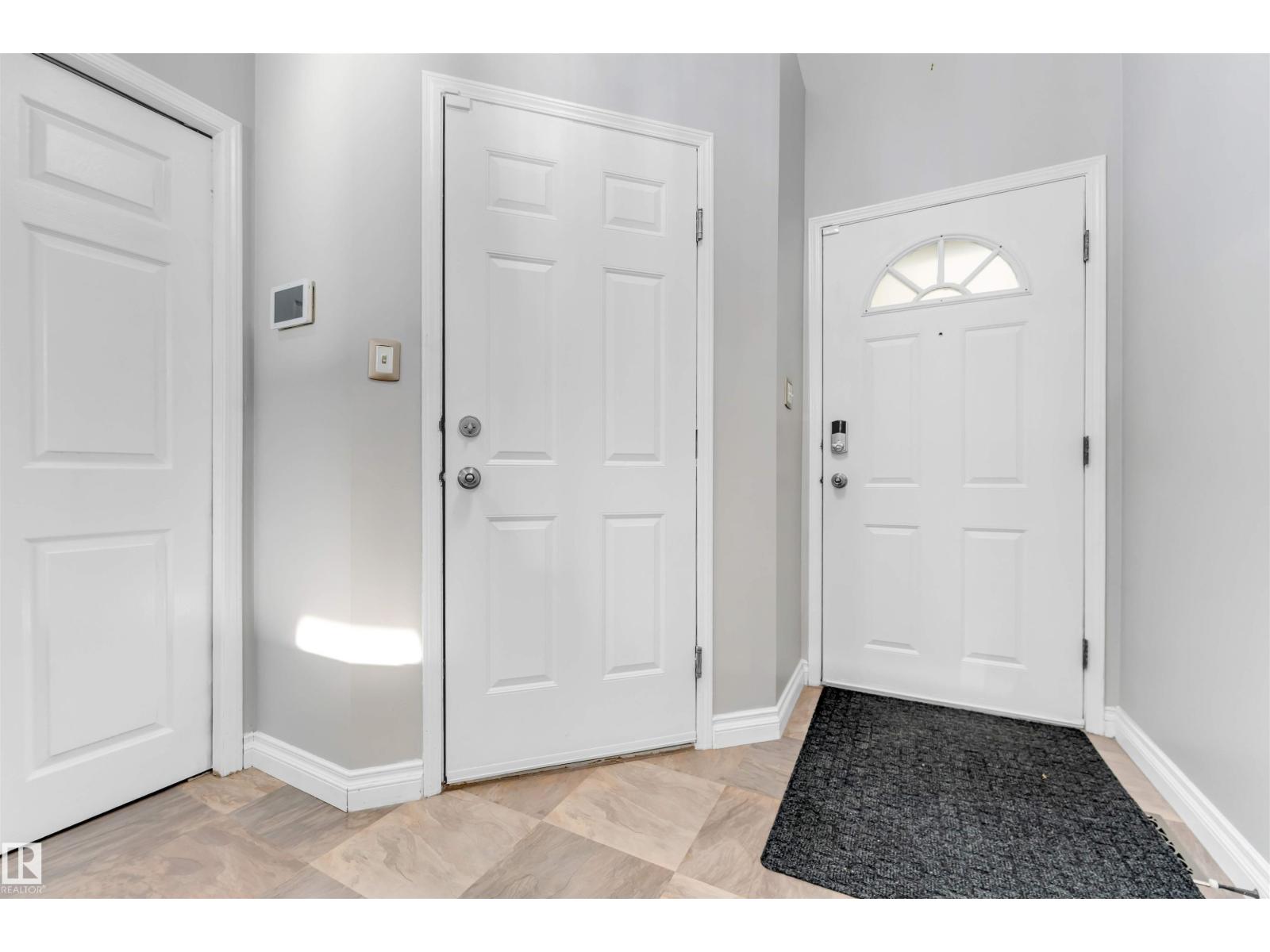 3940 33 St Nw Property Photo 6