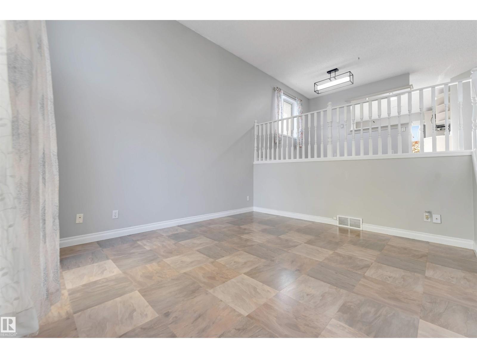 3940 33 St Nw Property Photo 9