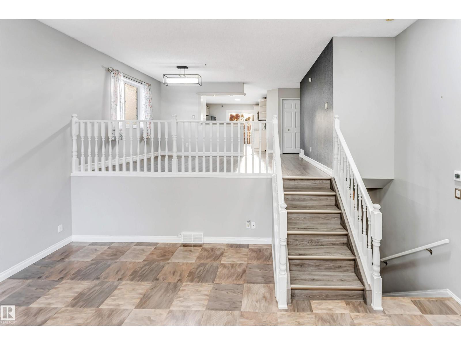 3940 33 St Nw Property Photo 11