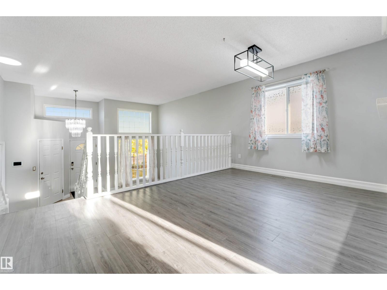 3940 33 St Nw Property Photo 15