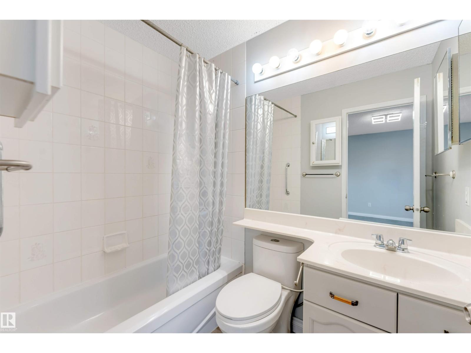 3940 33 St Nw Property Photo 28