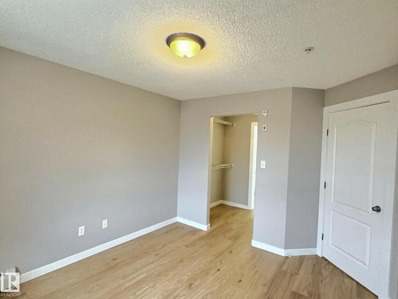 #103 5350 199 St Nw Property Photo 12