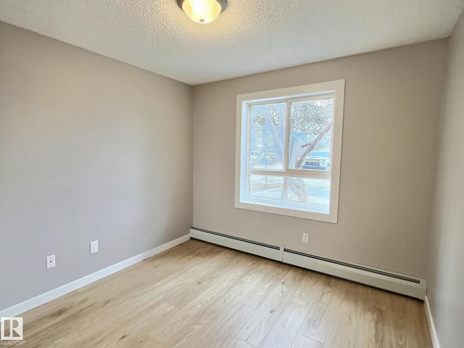#103 5350 199 St Nw Property Photo 14