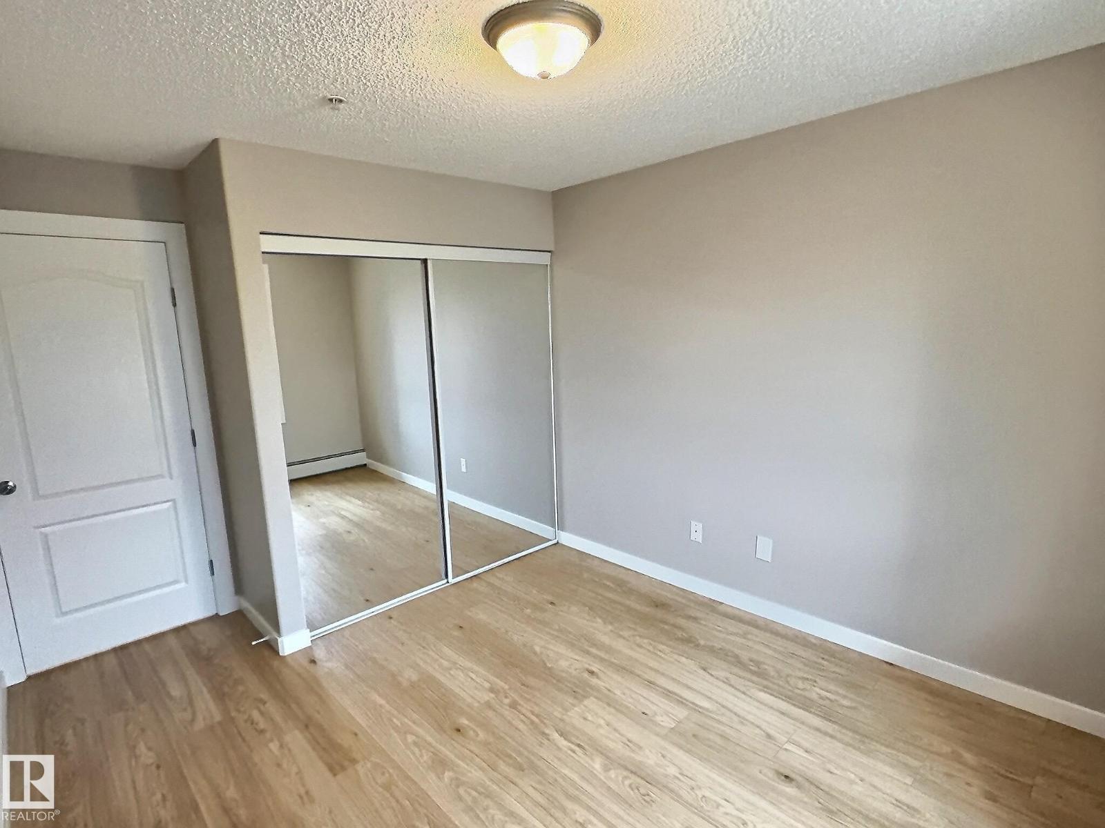 #103 5350 199 St Nw Property Photo 15