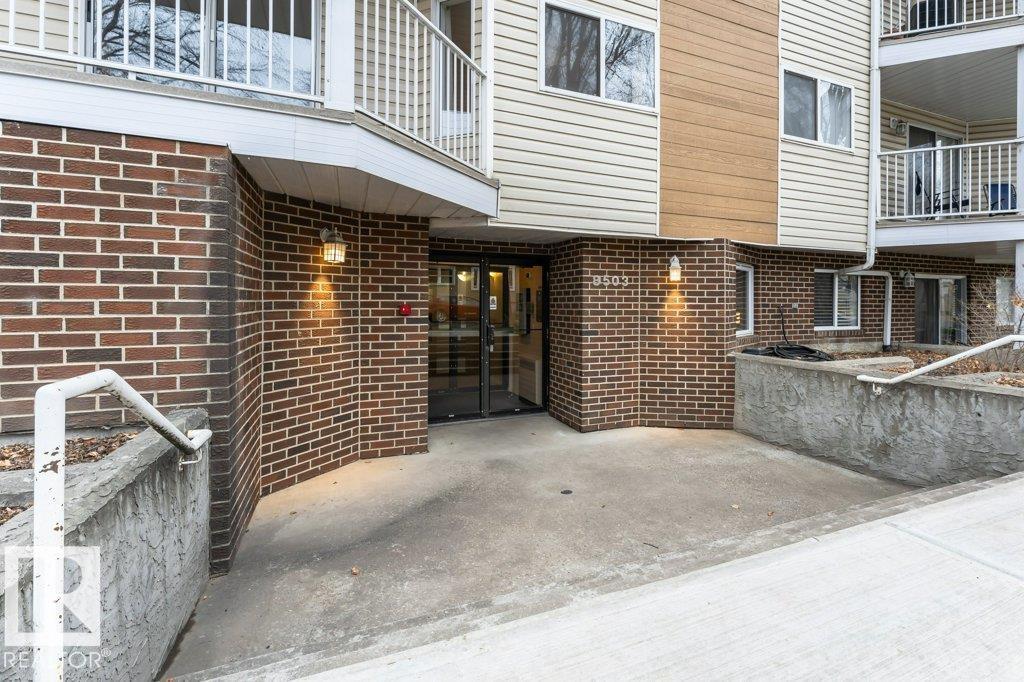 #203 8503 108 St Nw Property Photo 4