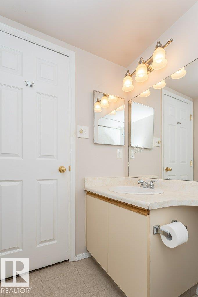 #203 8503 108 St Nw Property Photo 42