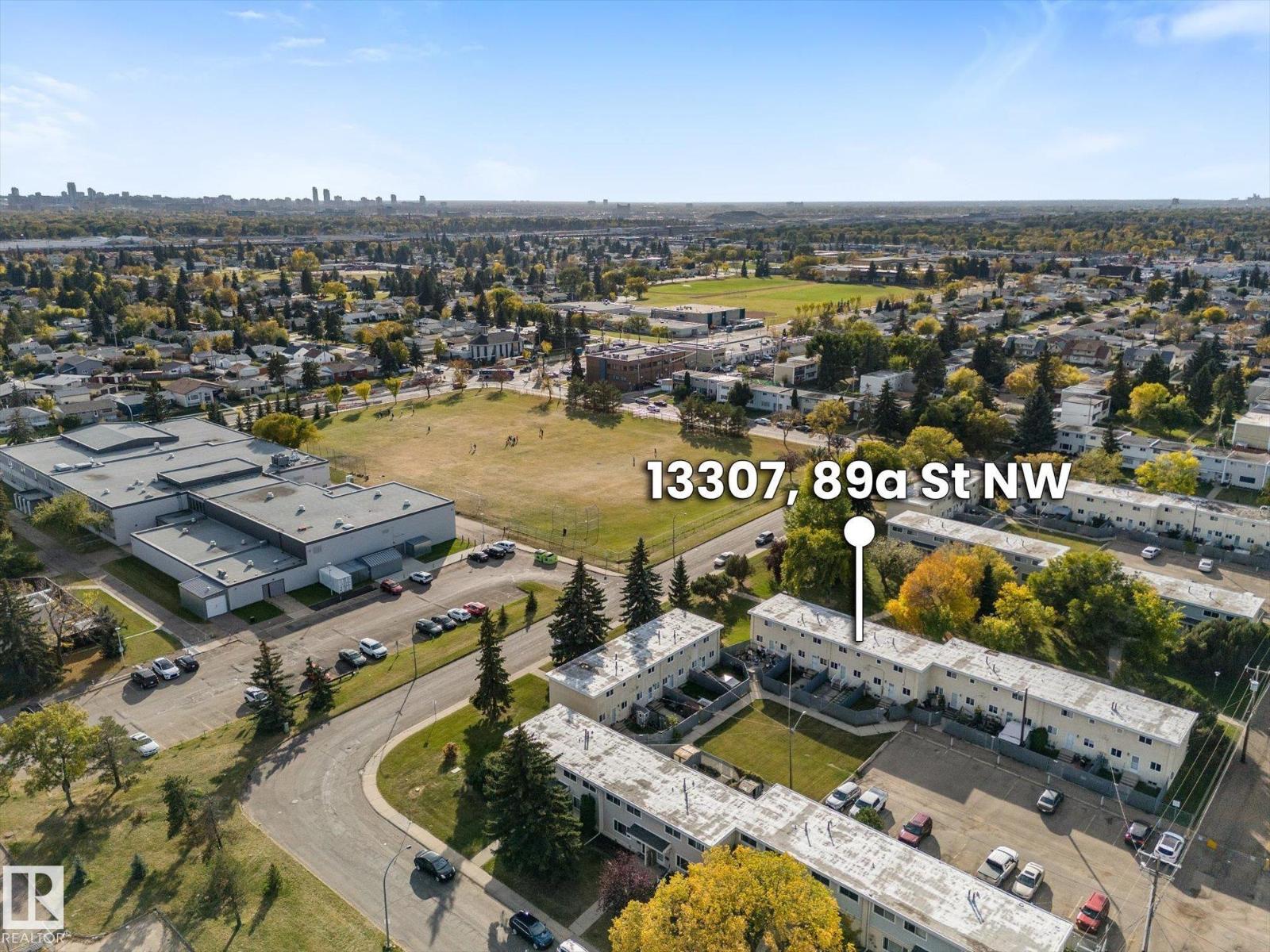 13307 89a St Nw Property Photo 5