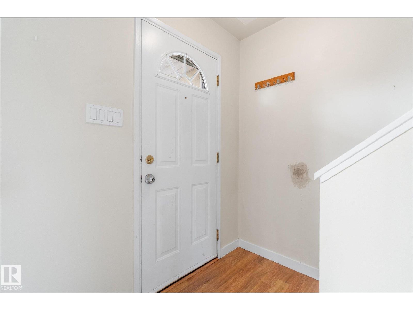 13307 89a St Nw Property Photo 7
