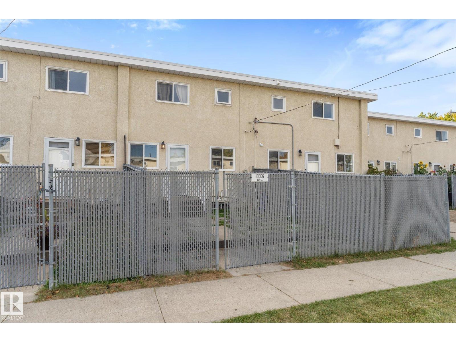 13307 89a St Nw Property Photo 35