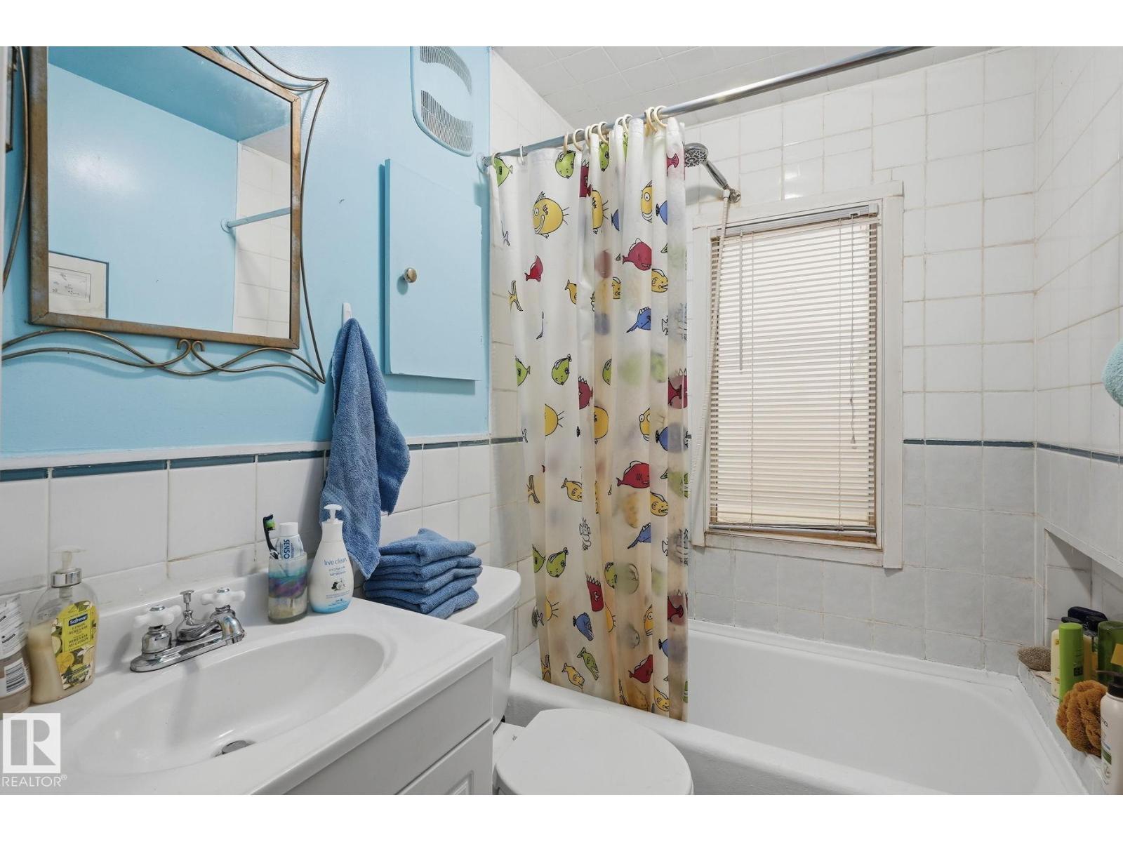 9628 100a St Nw Property Photo 14