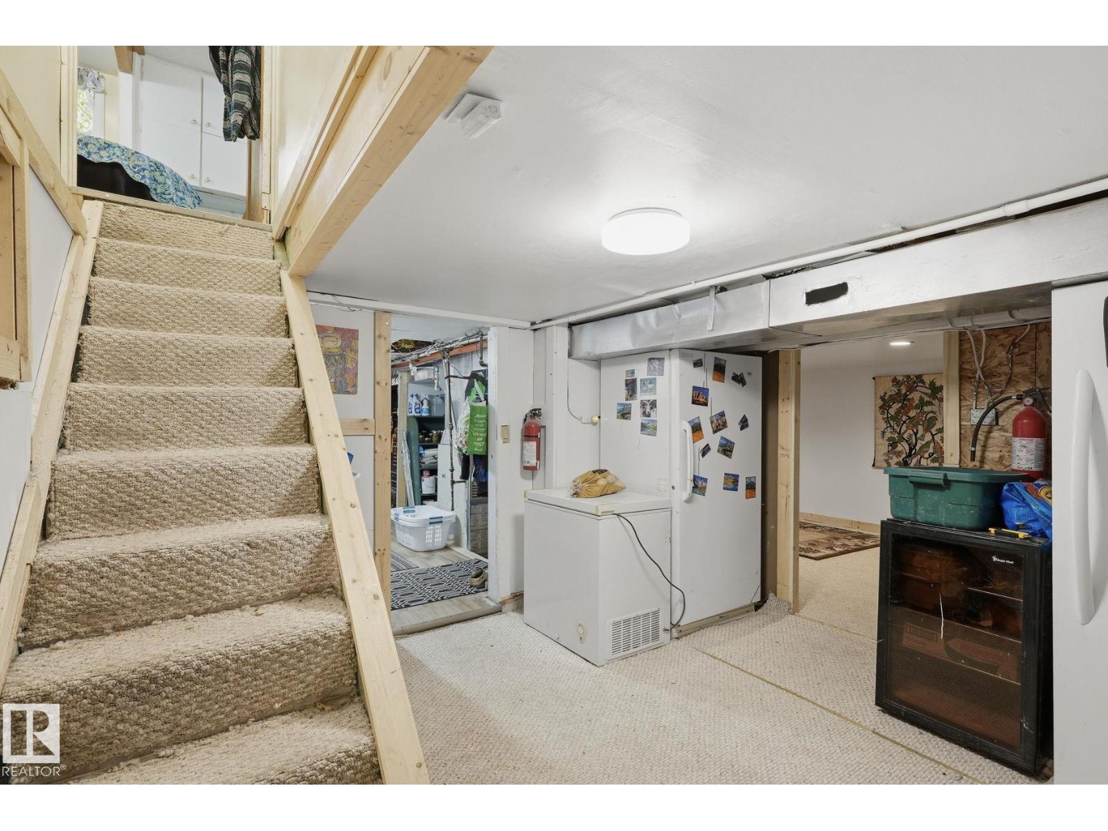 9628 100a St Nw Property Photo 15
