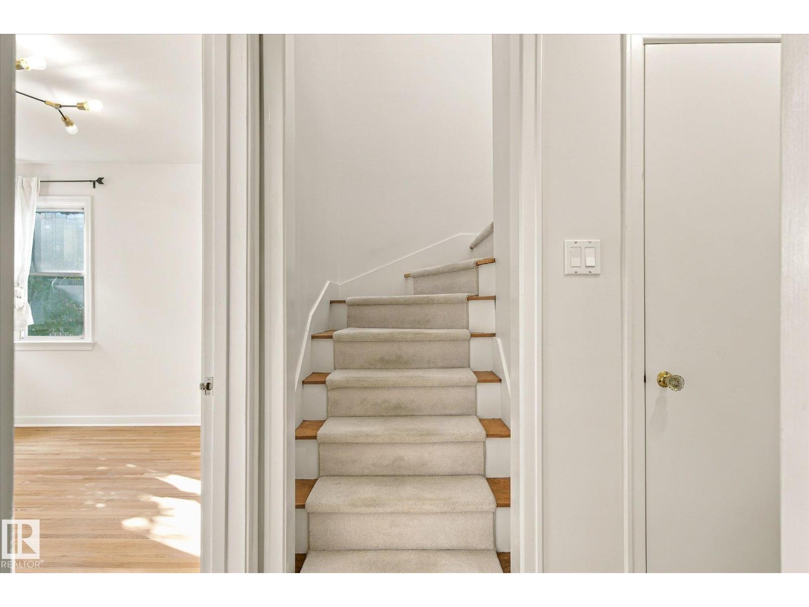 11718 129 St Nw Property Photo 17