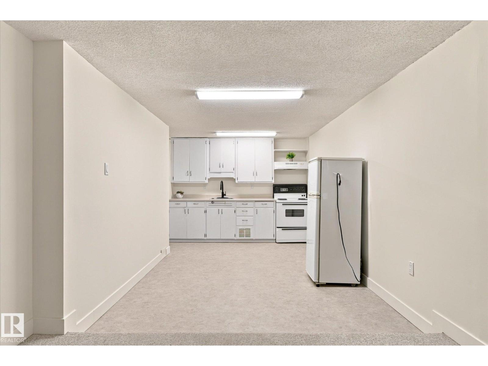 11718 129 St Nw Property Photo 23