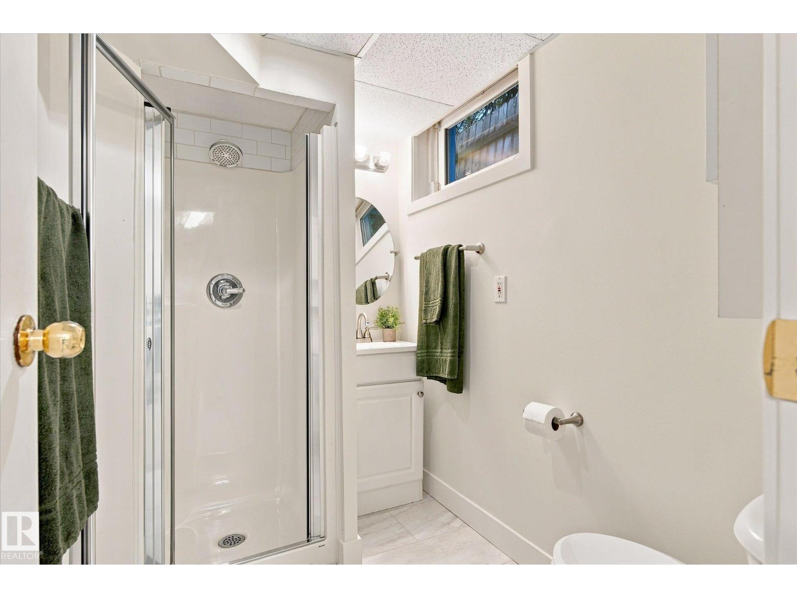 11718 129 St Nw Property Photo 24