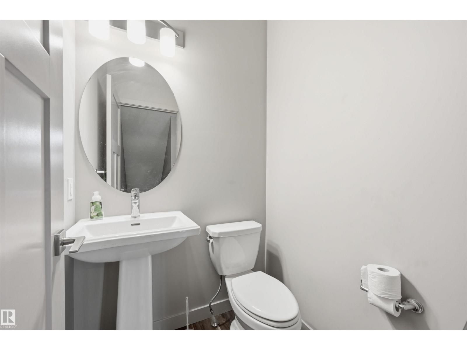 #5 17635 58 St Nw Nw Property Photo 11