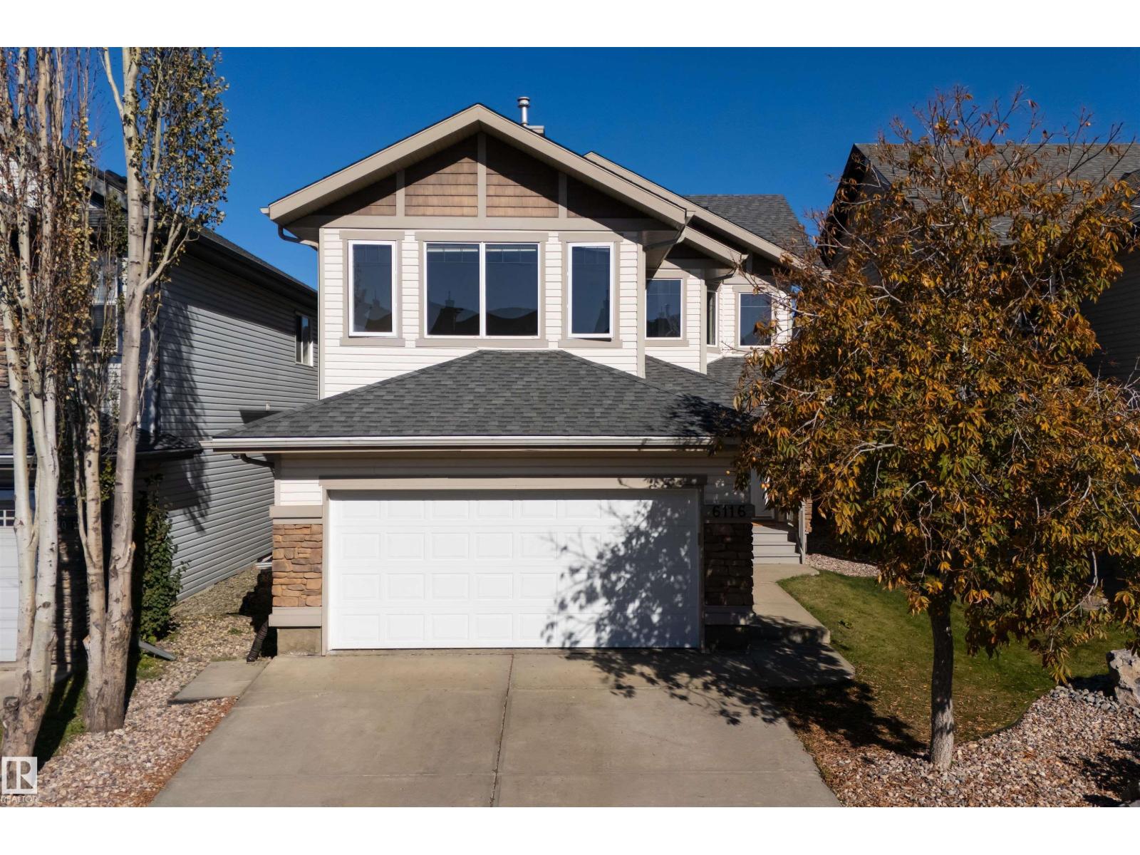6116 8 Av Sw Property Photo 1