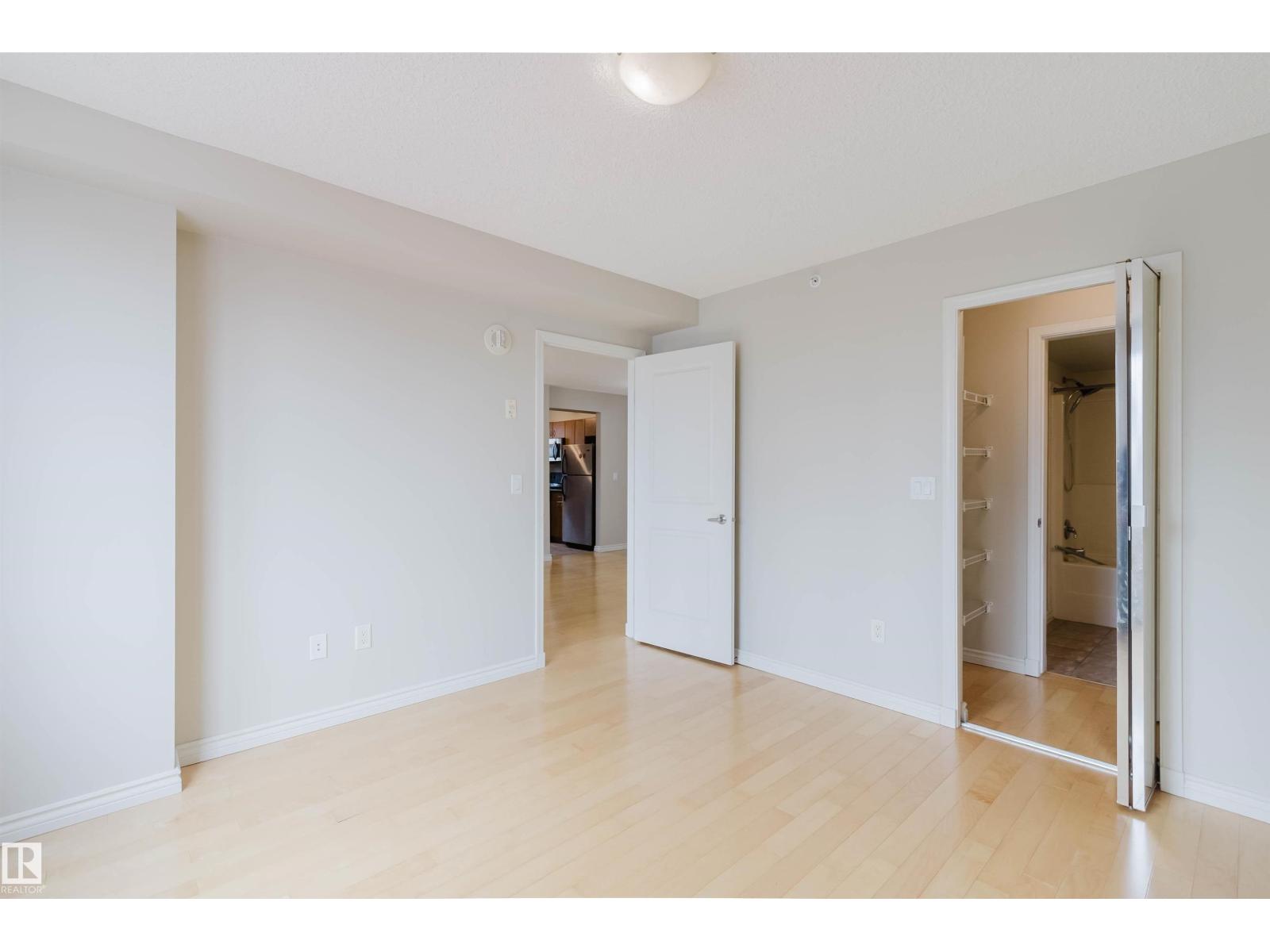 #608 10303 105 St Nw Property Photo 18