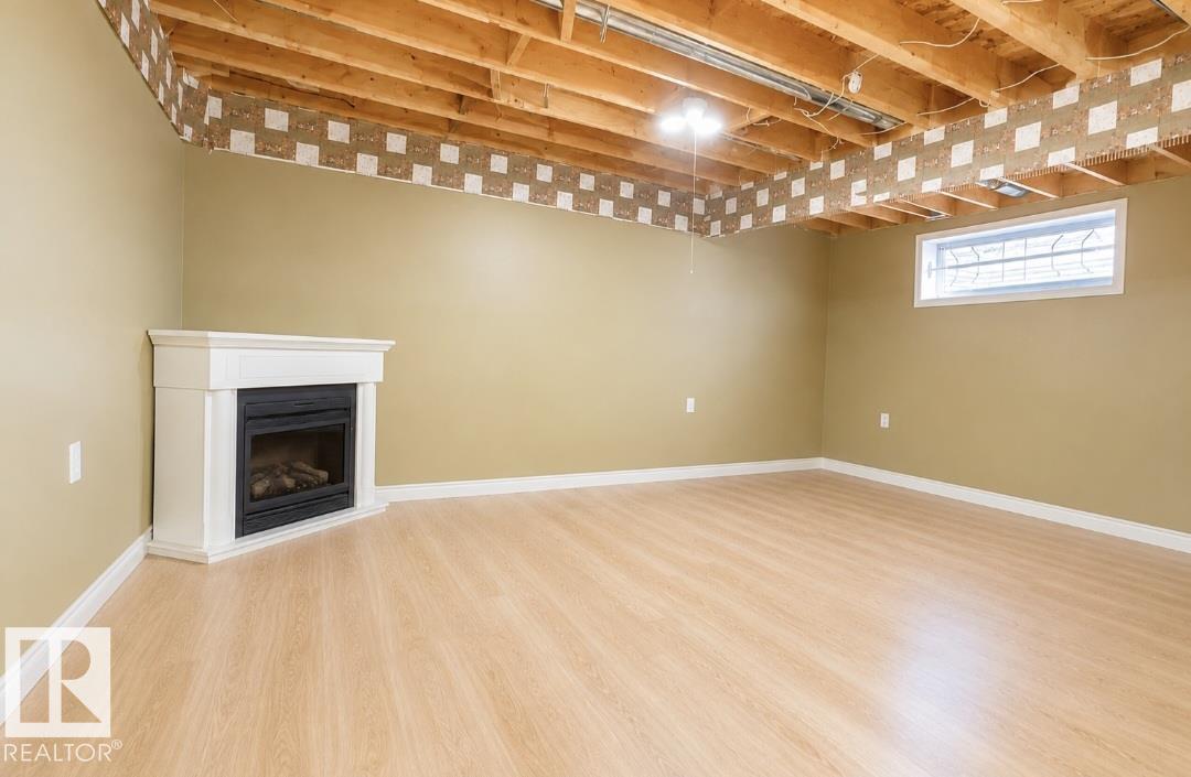 3236 27 Av Nw Property Photo 14