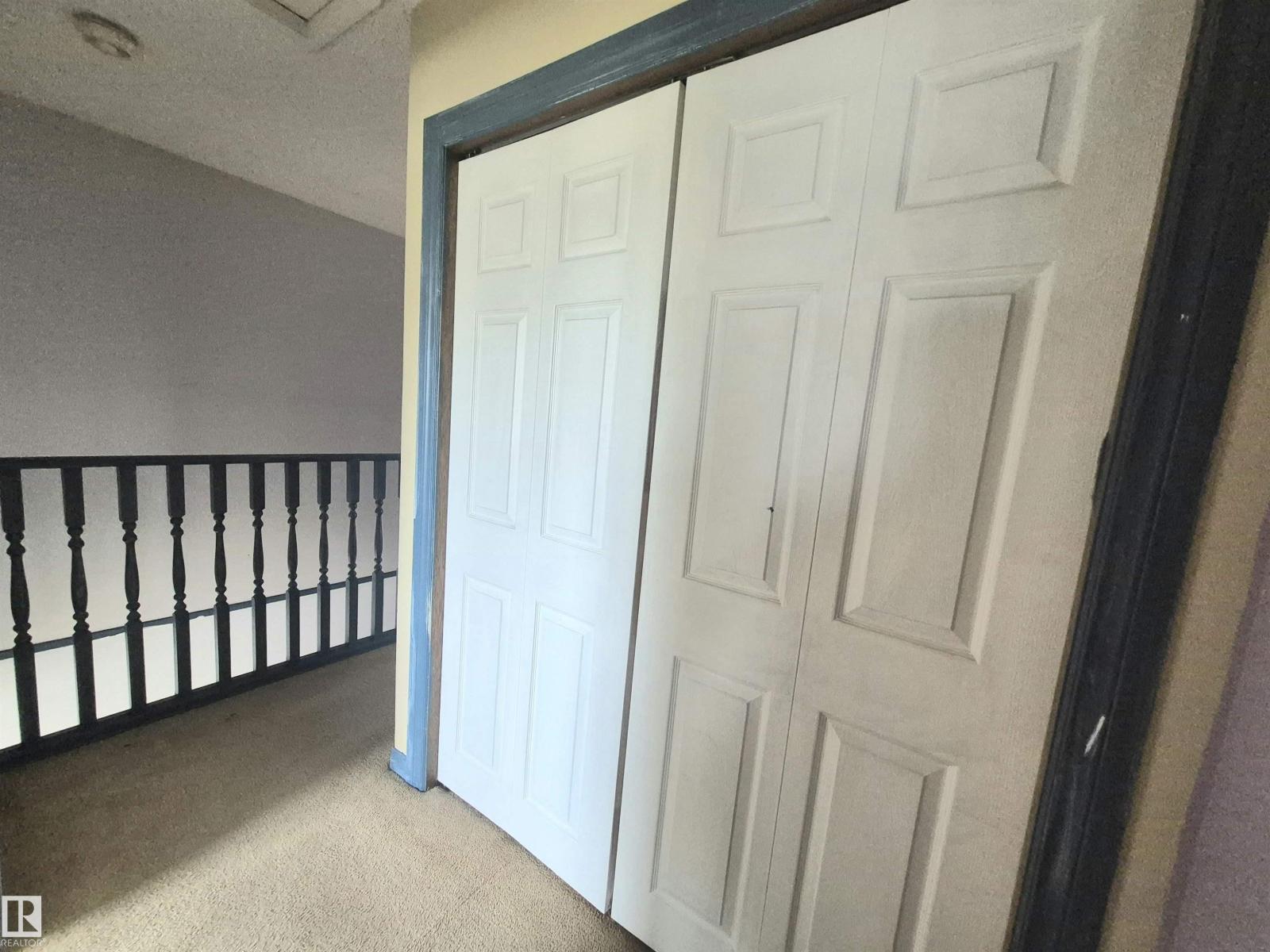 3801 33 Av Property Photo 22