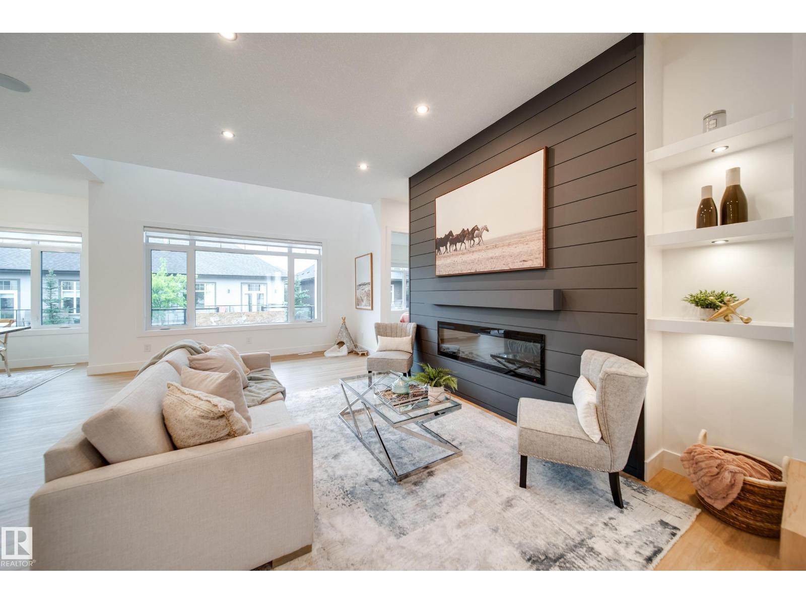 #42 20425 93 Av Nw Property Photo 15