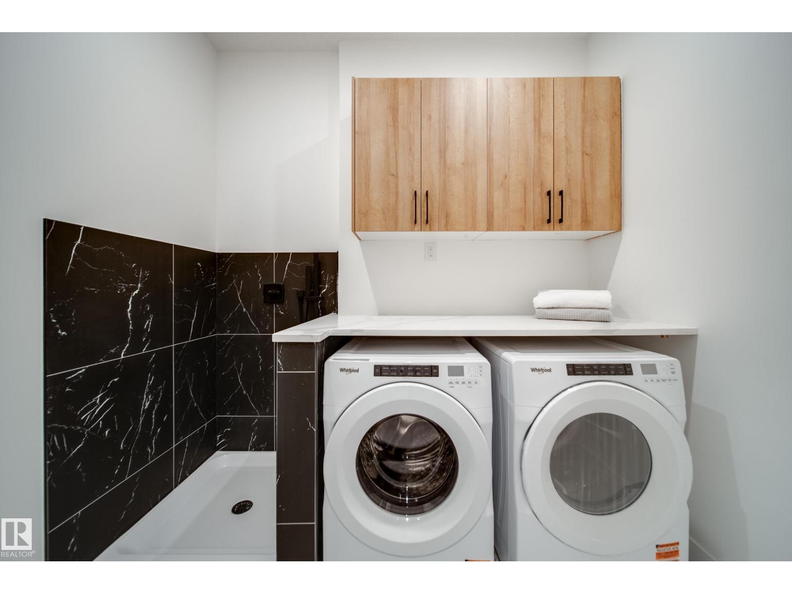 #42 20425 93 Av Nw Property Photo 31