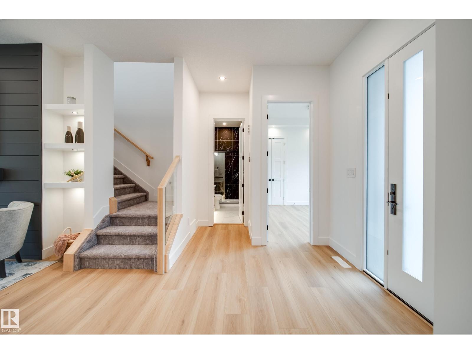 #42 20425 93 Av Nw Property Photo 34