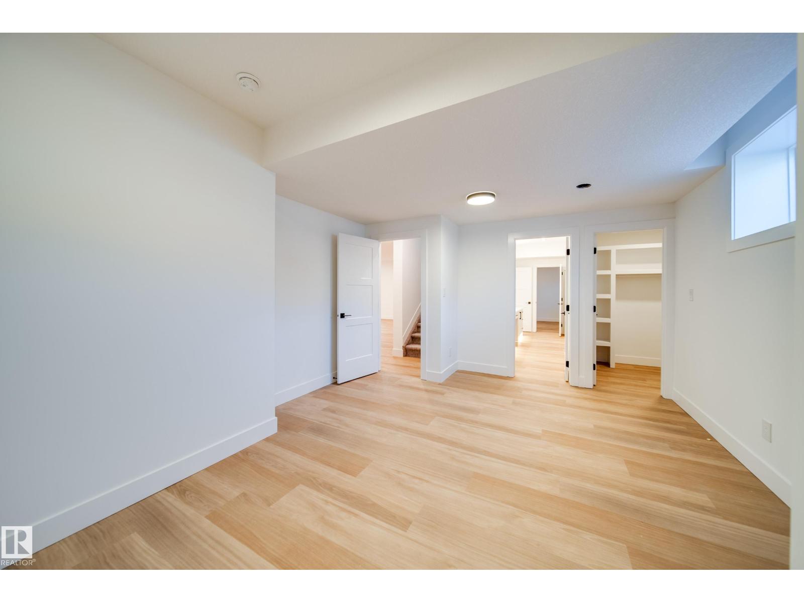 #42 20425 93 Av Nw Property Photo 58
