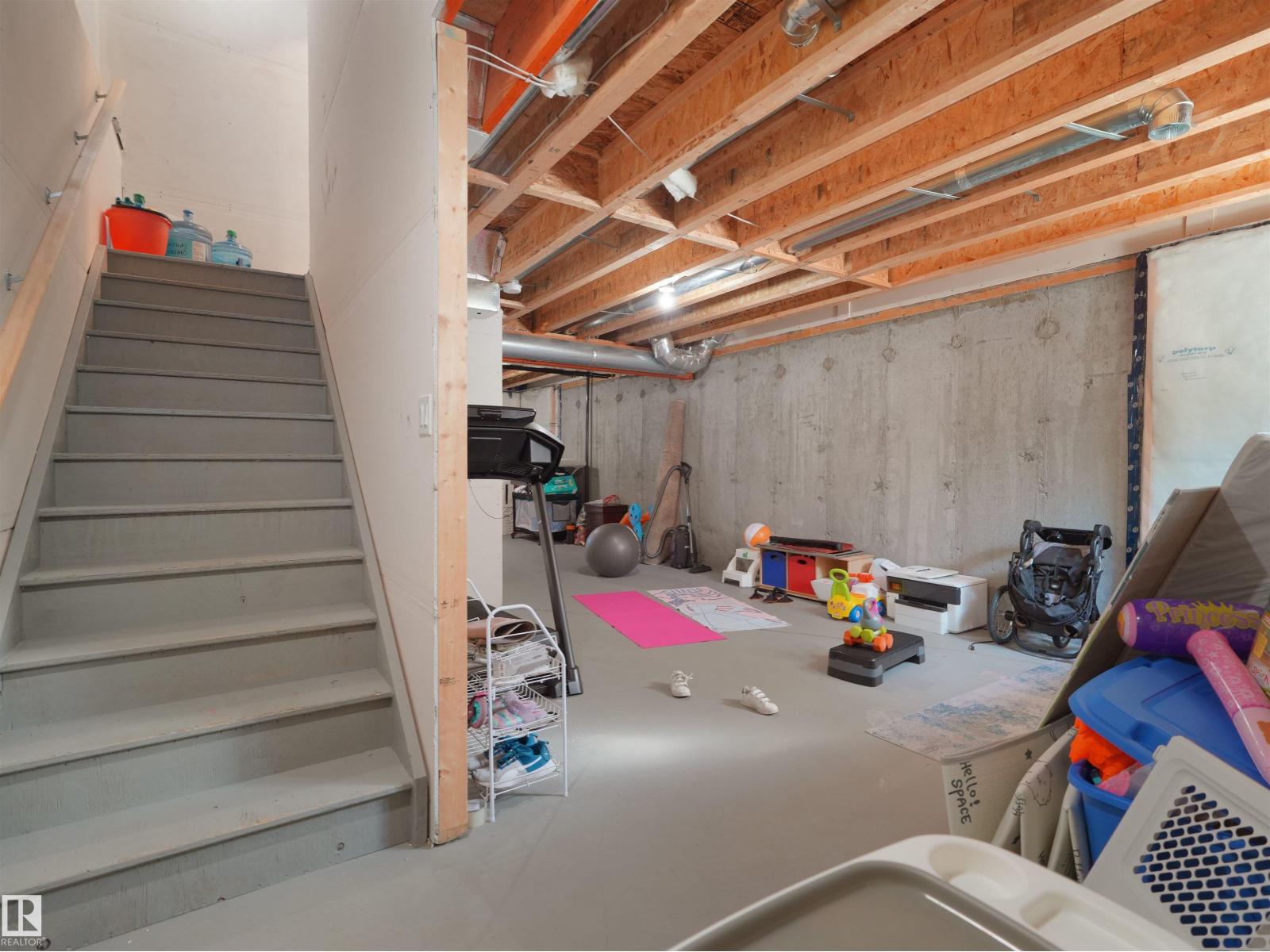 #30 4137 76 St Nw Property Photo 42
