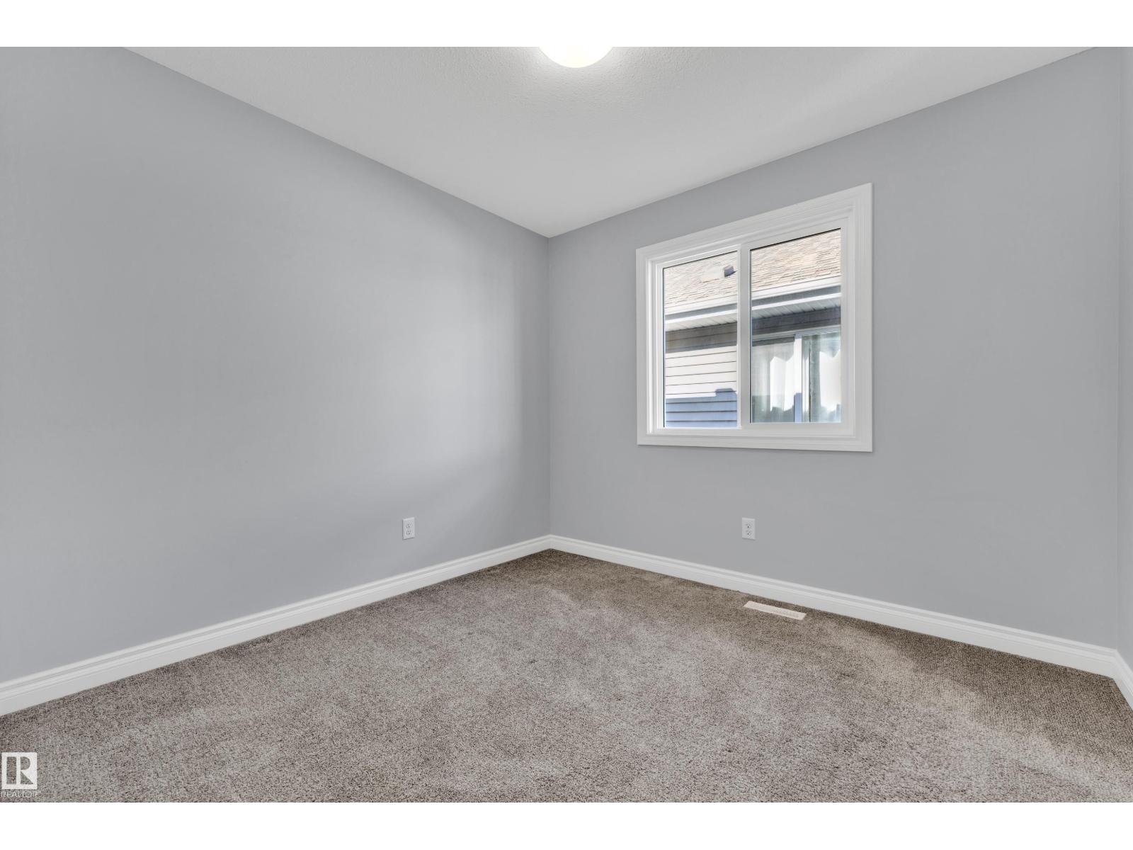 4359 126 Av Nw Property Photo 26