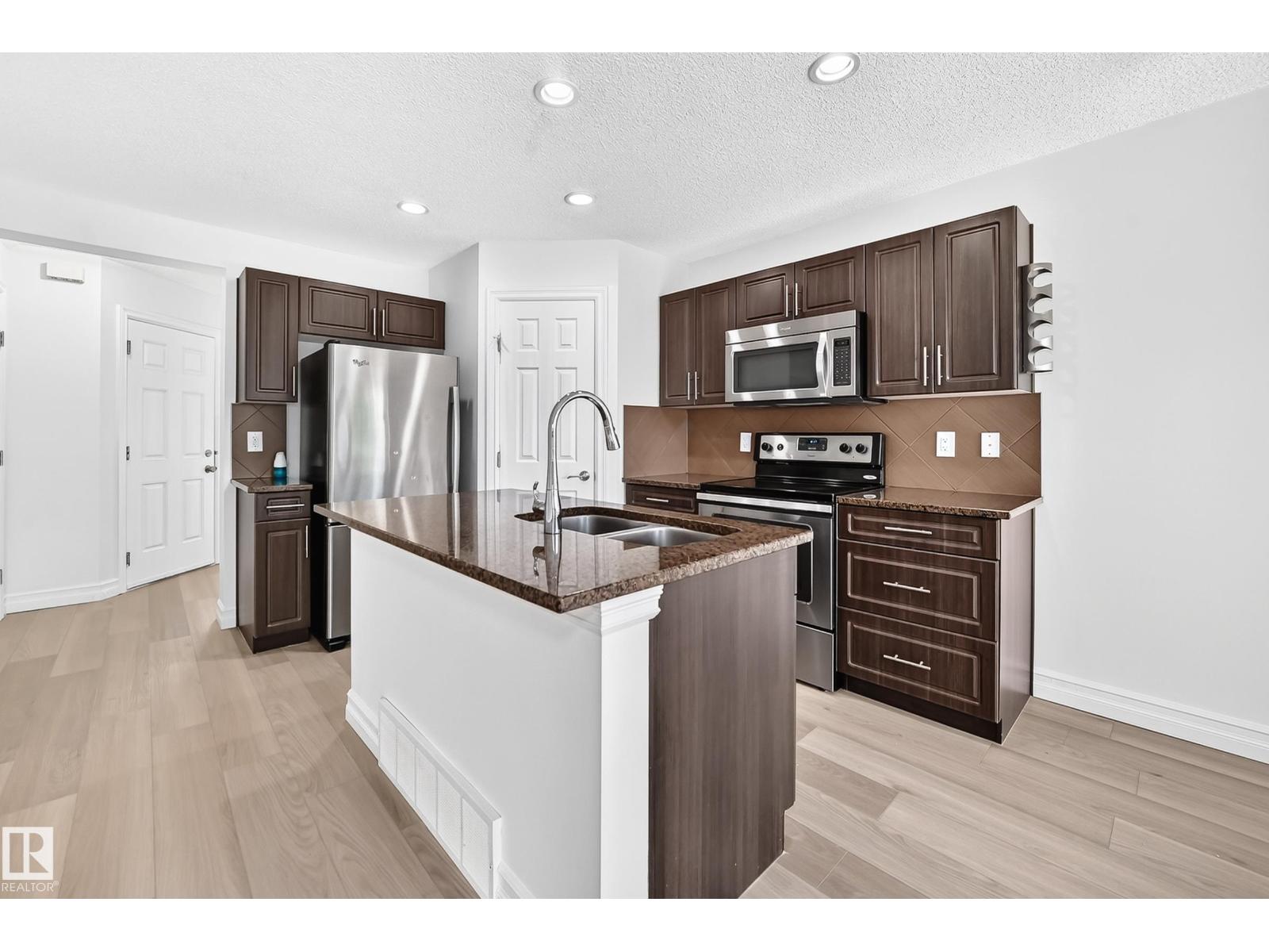 16524 135 St Nw Property Photo 6