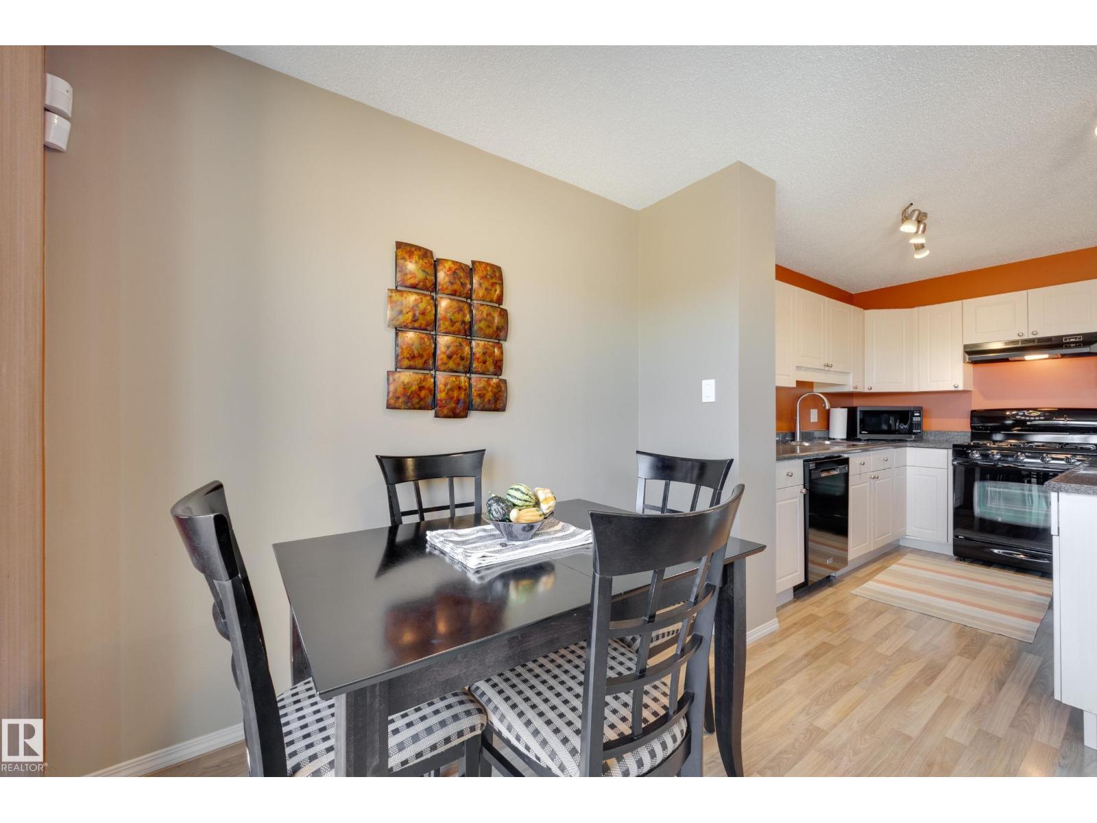 2879 23 St Nw Property Photo 10