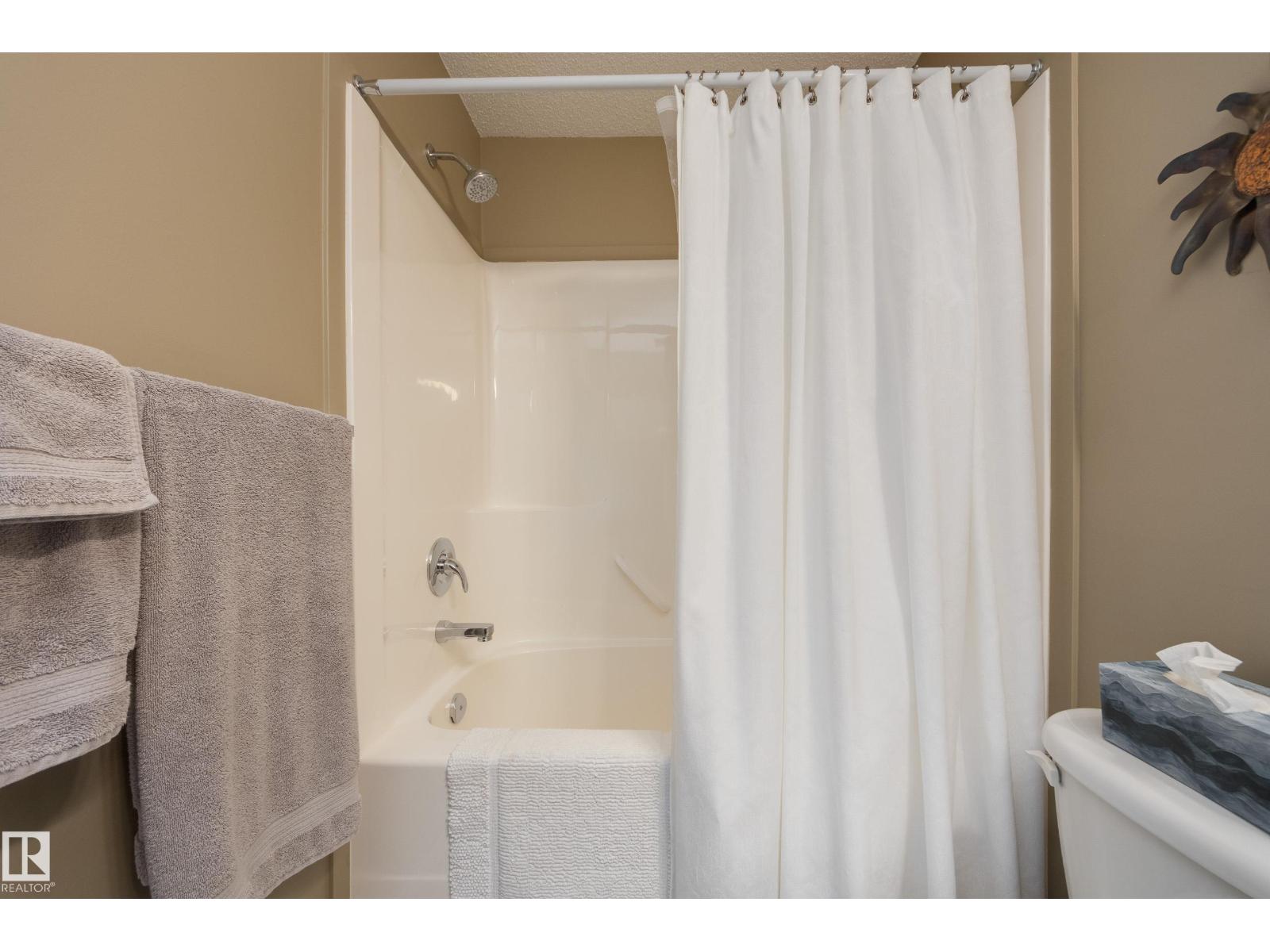 2879 23 St Nw Property Photo 23