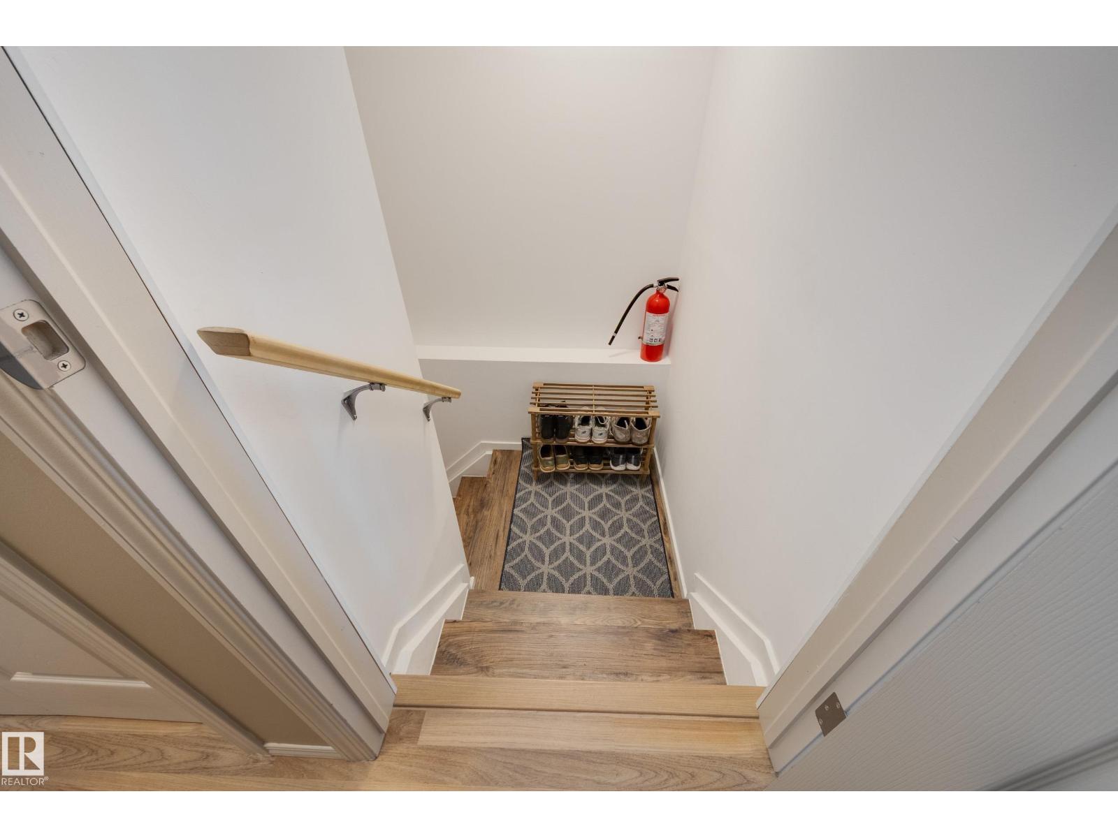 2879 23 St Nw Property Photo 28