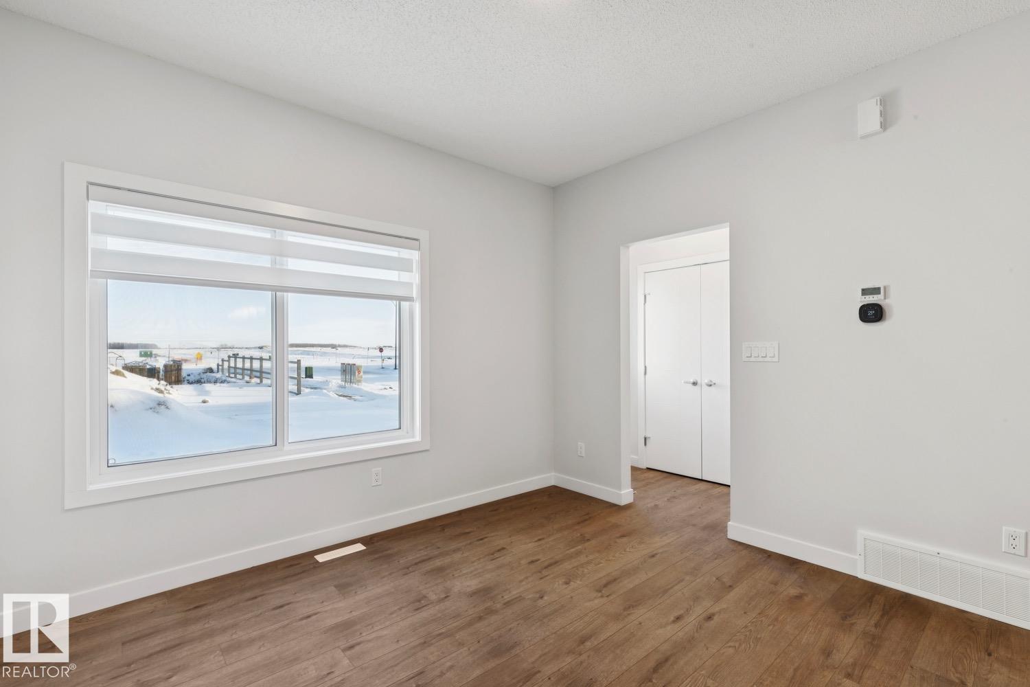 1081 Berg Pl Property Photo 13