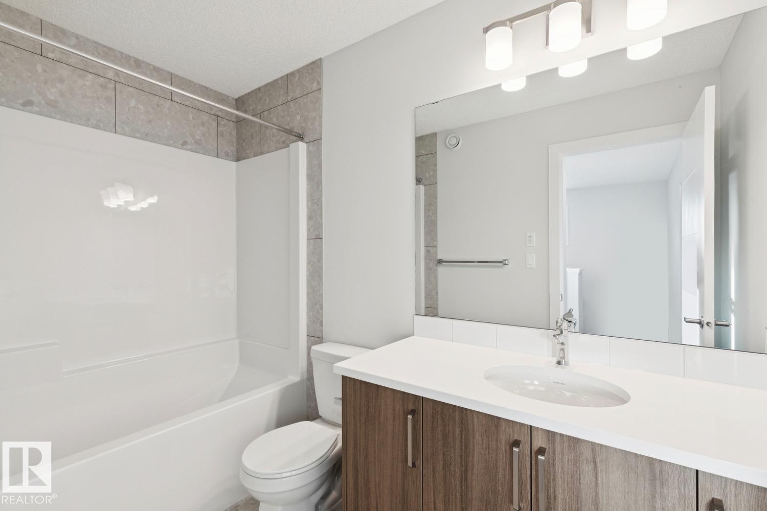 1081 Berg Pl Property Photo 19