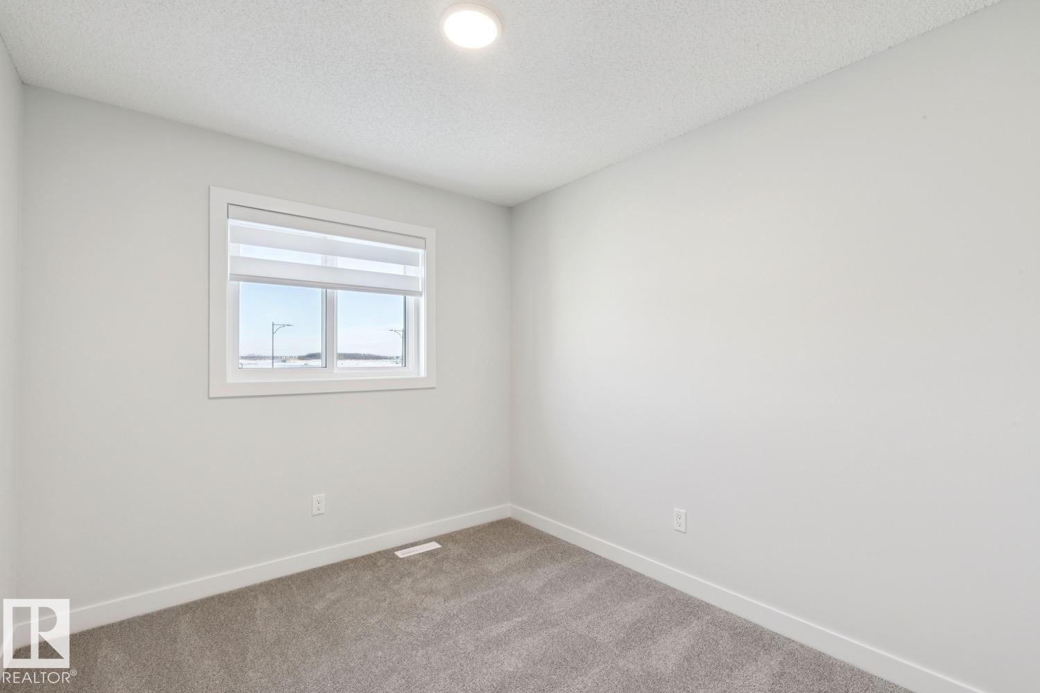 1081 Berg Pl Property Photo 20