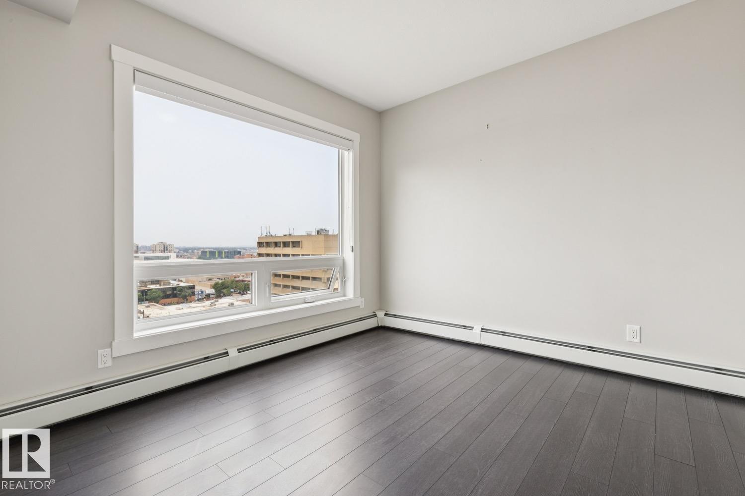 #904 10410 102 Av Nw Property Photo 18