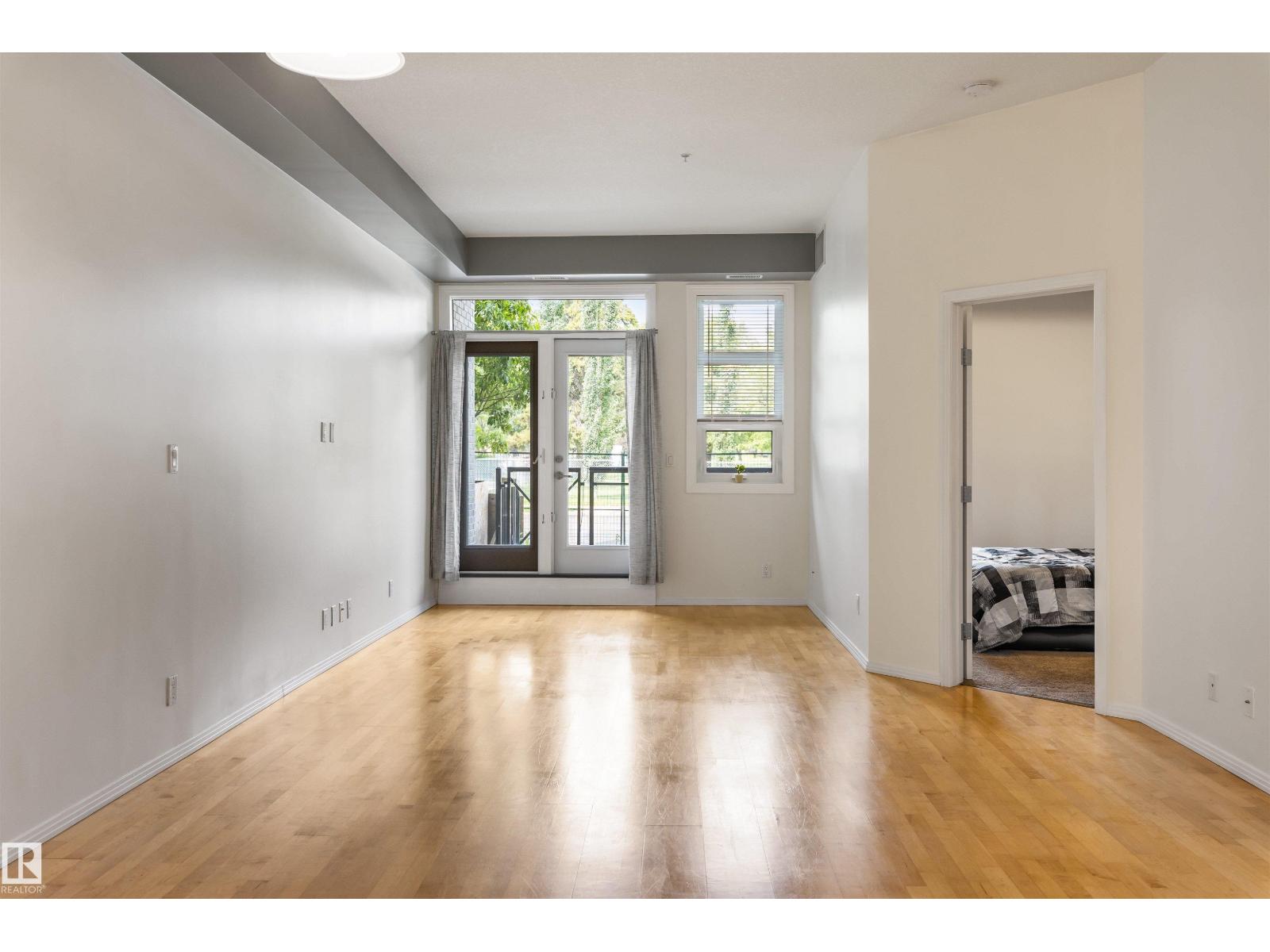 #105 10531 117 St Nw Property Photo 10