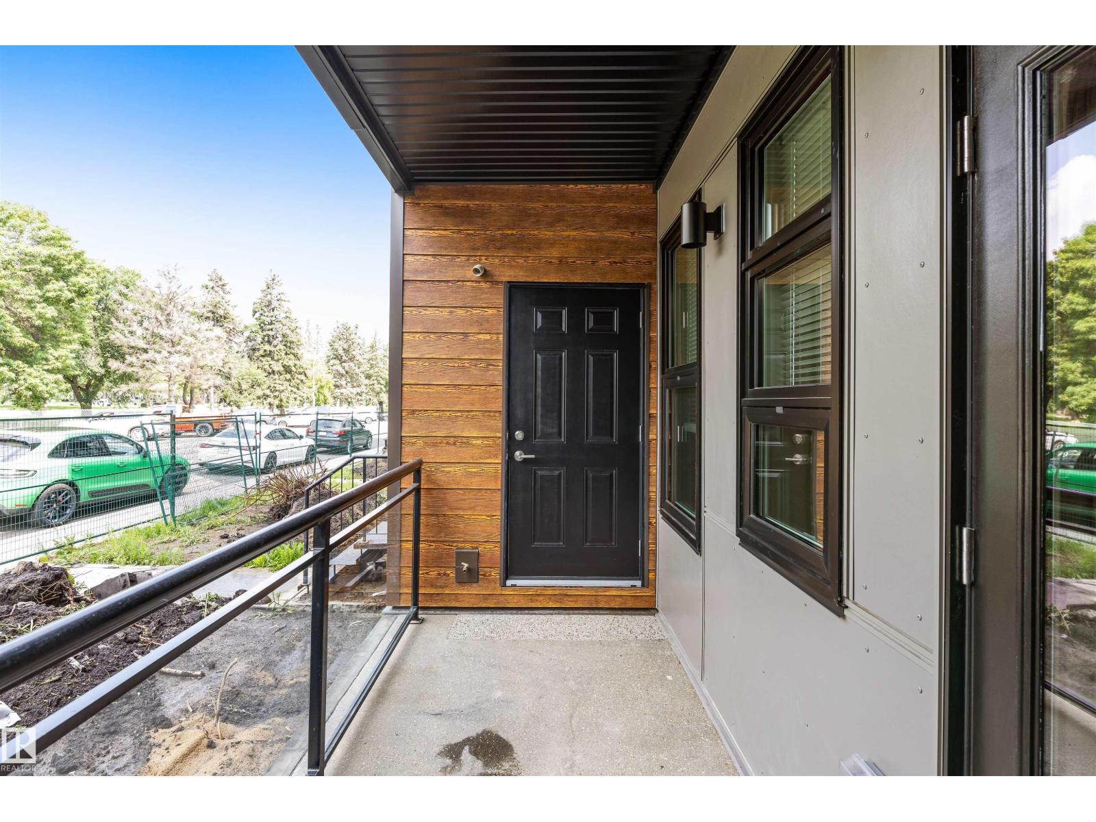 #105 10531 117 St Nw Property Photo 19