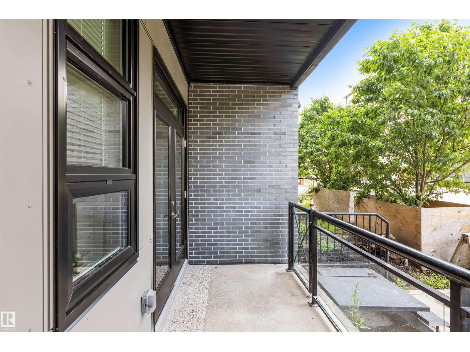 #105 10531 117 St Nw Property Photo 20