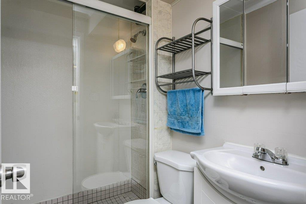 12255 Dovercourt Cr Nw Property Photo 19