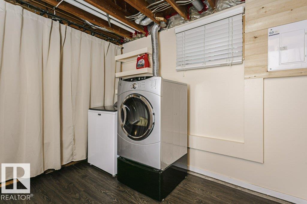 12255 Dovercourt Cr Nw Property Photo 23