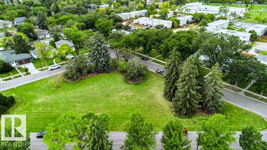 12255 Dovercourt Cr Nw Property Photo 27