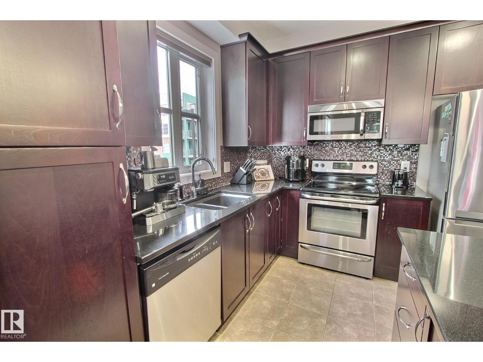 #206 2584 Anderson Wy Sw Property Photo 3