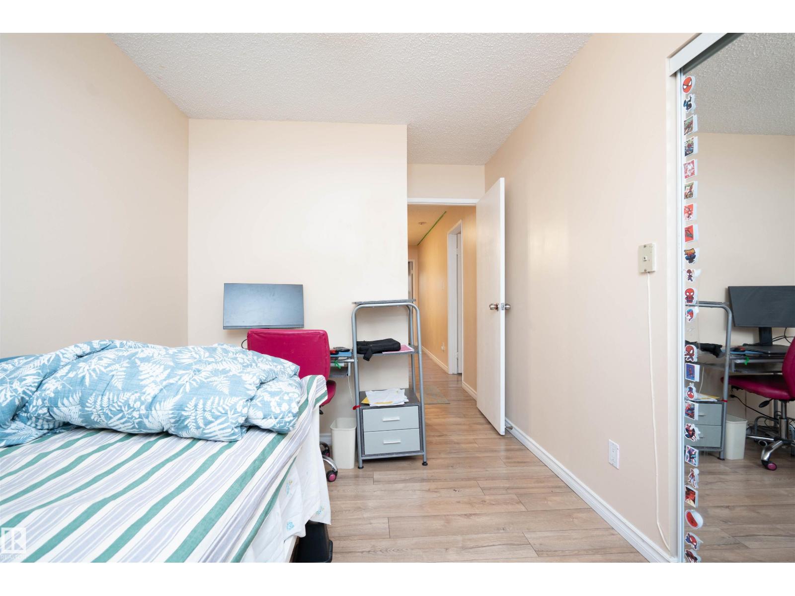 #58 2020 105 St Nw Property Photo 15