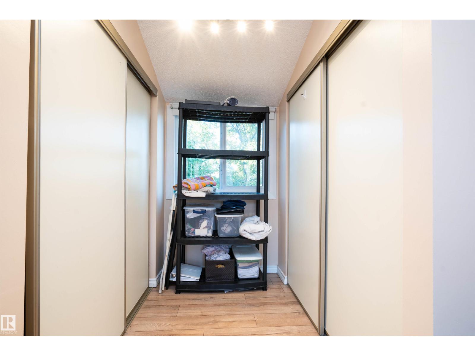 #58 2020 105 St Nw Property Photo 17