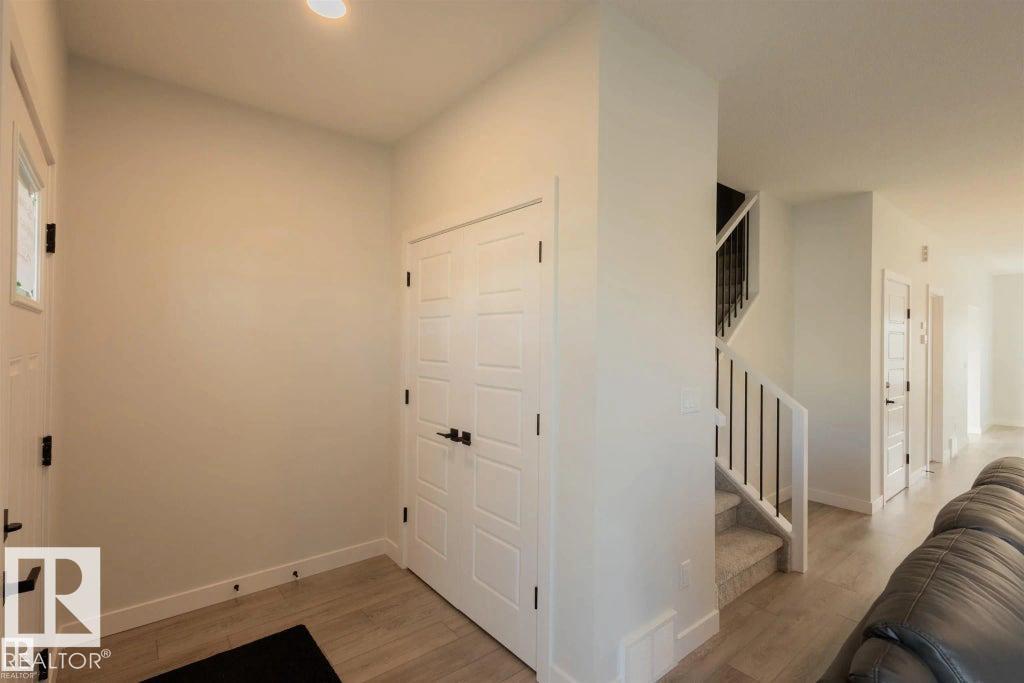 22519 88 Av Nw Property Photo 4
