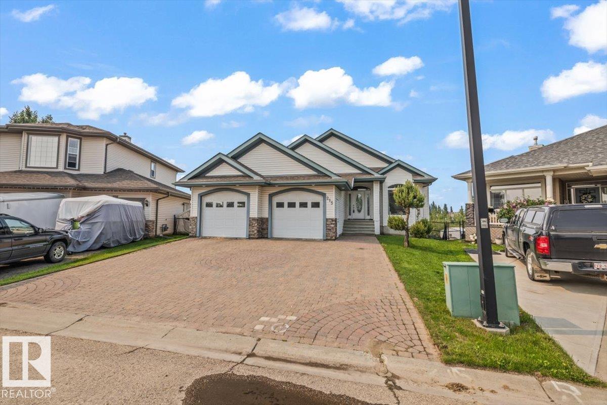 215 Westerra Pt Property Photo 7