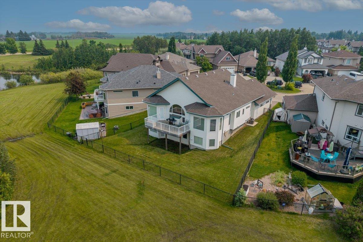215 Westerra Pt Property Photo 10